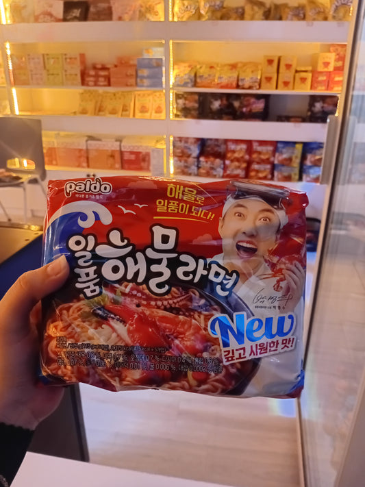 Paldo seafood ramen